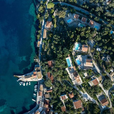 Pangolas Apartments Paxos Longos  Екстер'єр фото