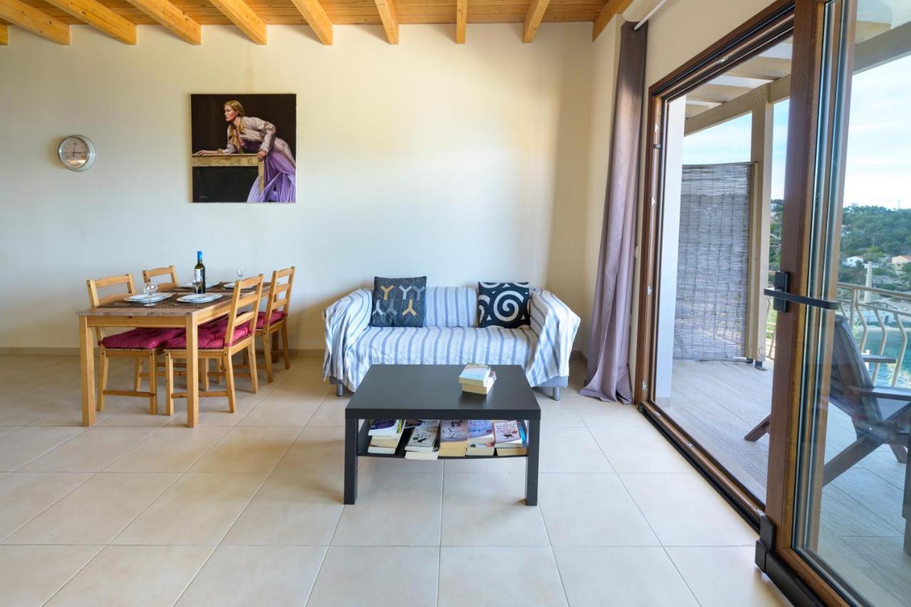 Pangolas Apartments Paxos Longos  Екстер'єр фото