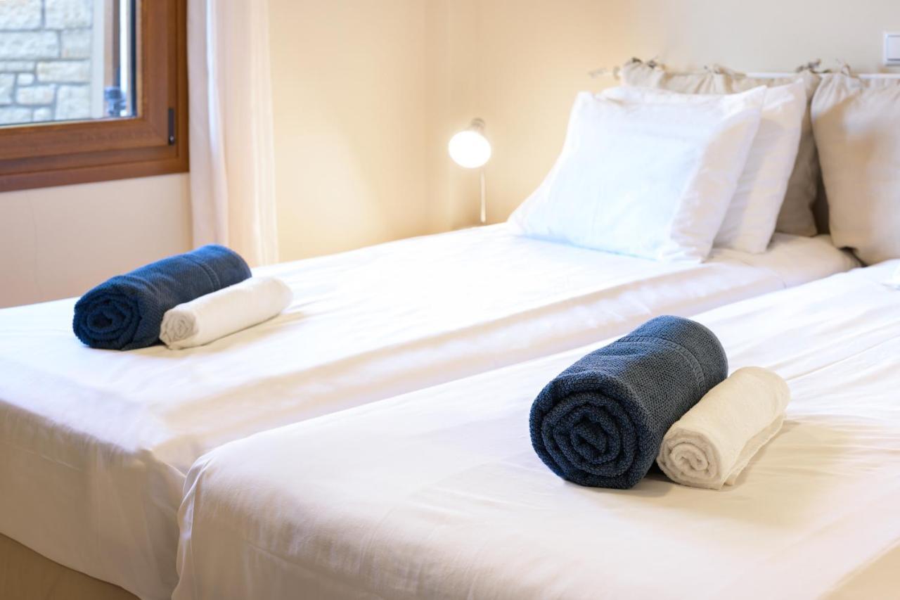 Pangolas Apartments Paxos Longos  Екстер'єр фото
