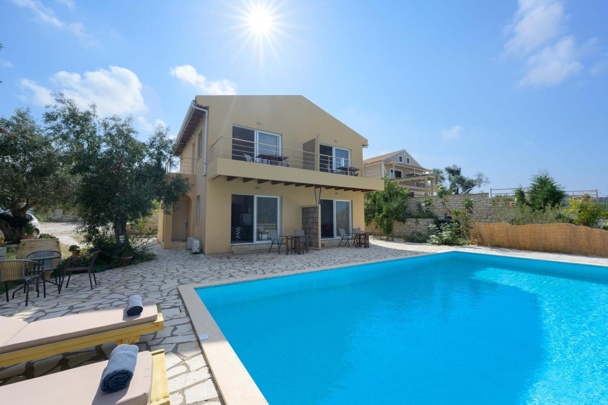 Pangolas Apartments Paxos Longos  Екстер'єр фото