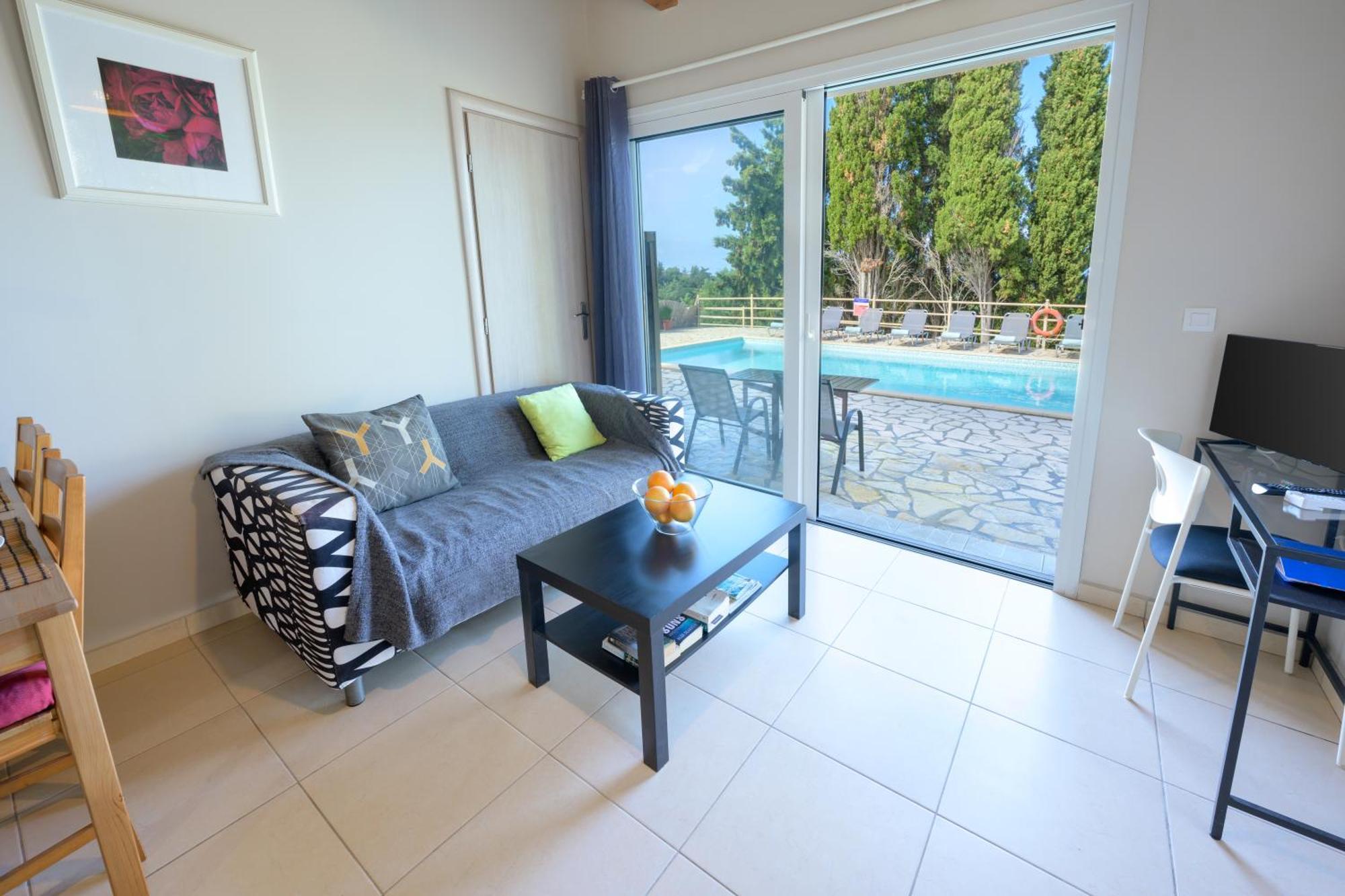 Pangolas Apartments Paxos Longos  Екстер'єр фото