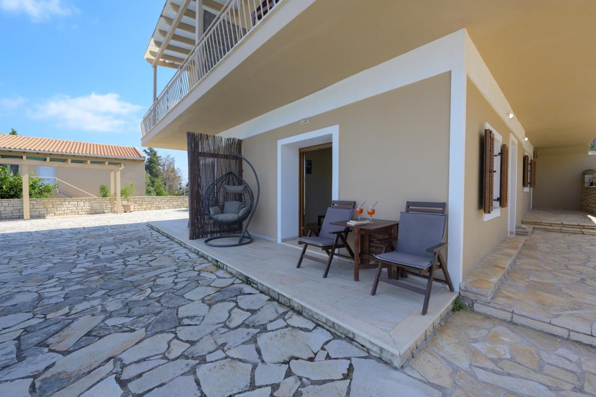 Pangolas Apartments Paxos Longos  Екстер'єр фото