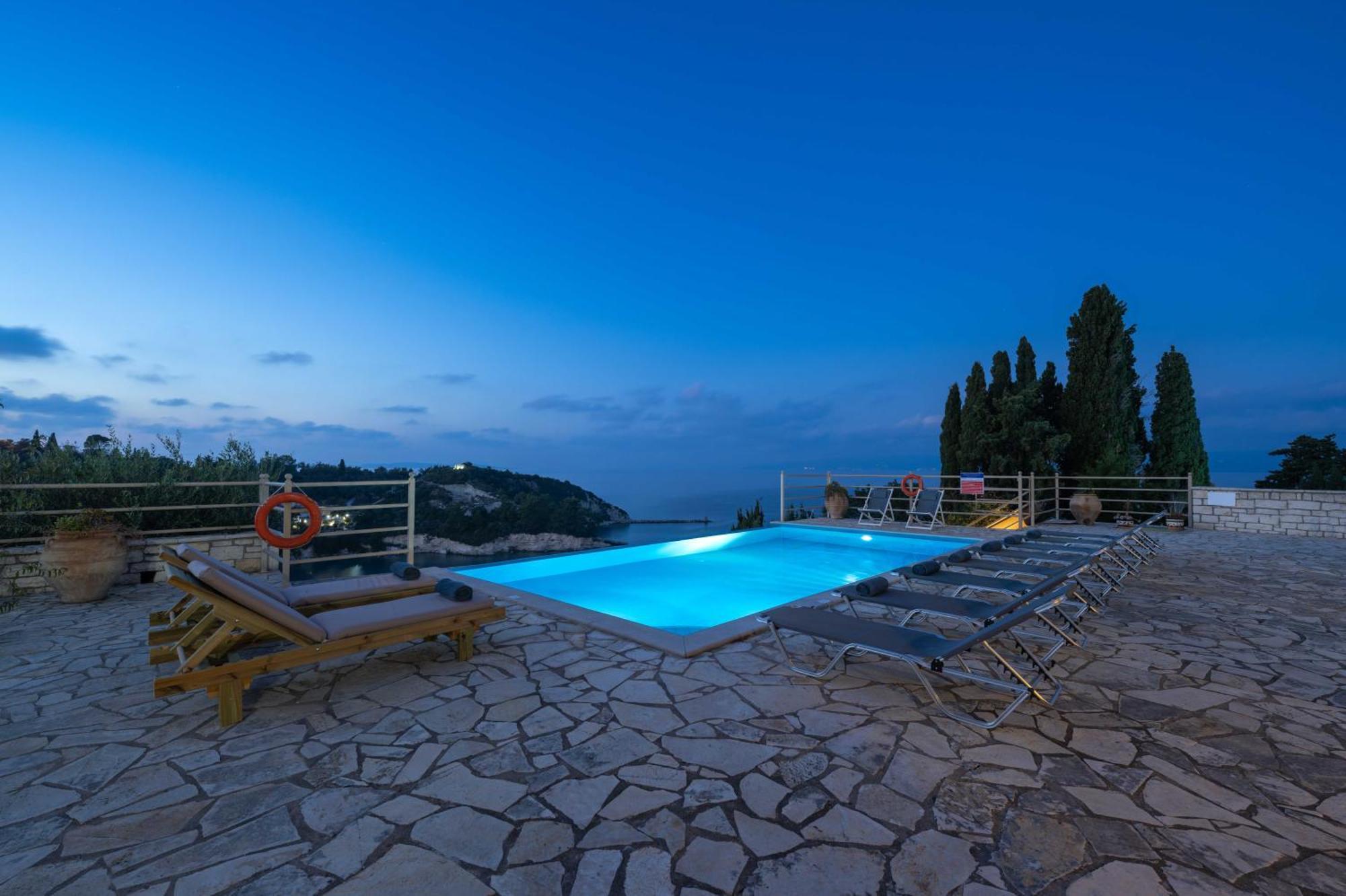 Pangolas Apartments Paxos Longos  Екстер'єр фото